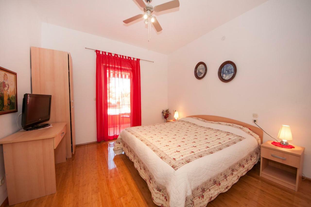 סופטאר Holiday House Barbara מראה חיצוני תמונה