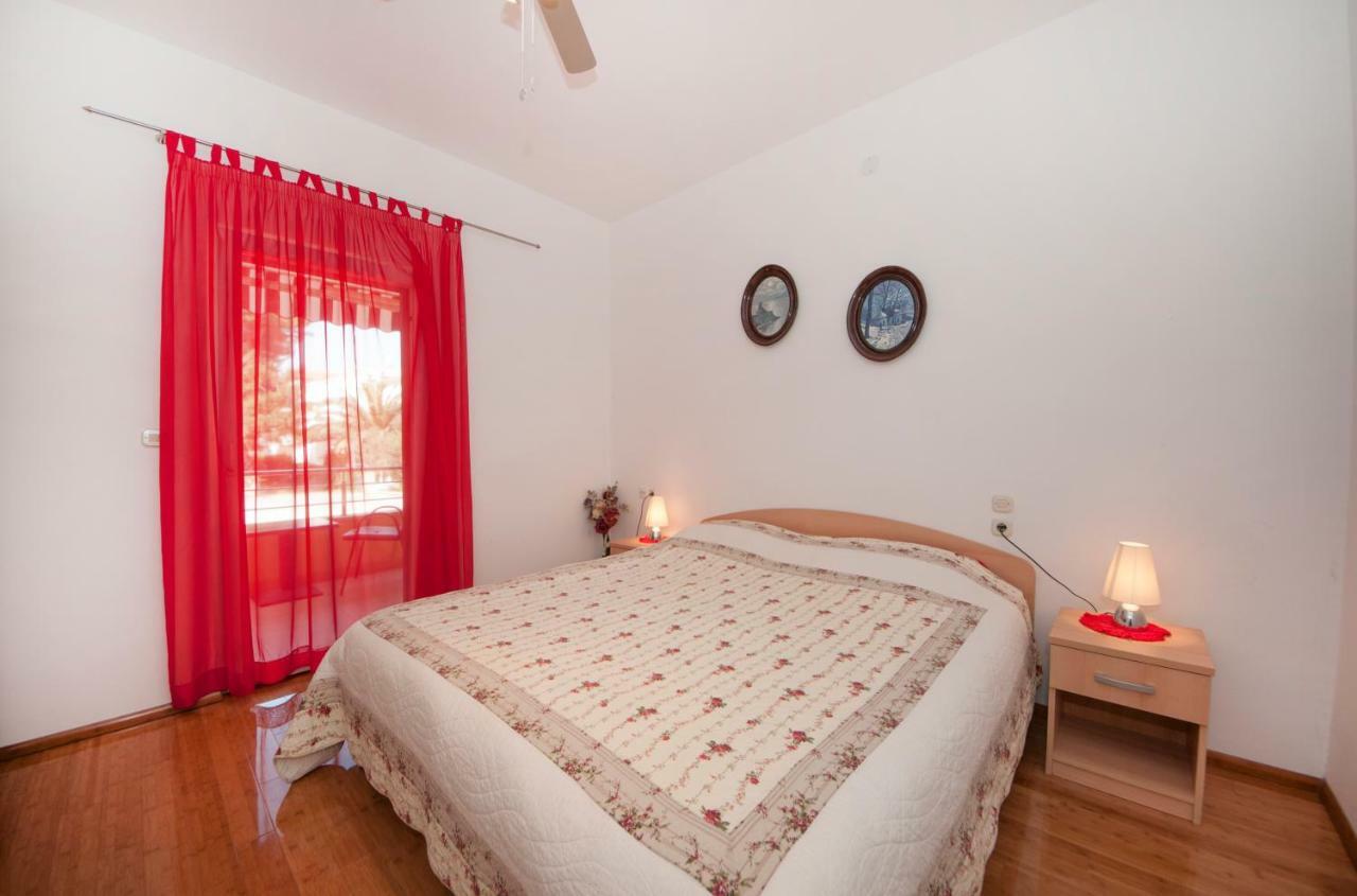 סופטאר Holiday House Barbara מראה חיצוני תמונה