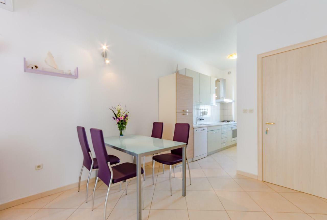סופטאר Holiday House Barbara מראה חיצוני תמונה