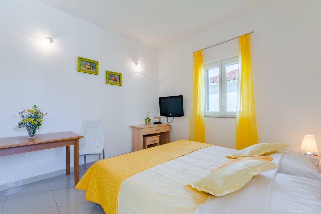 סופטאר Holiday House Barbara מראה חיצוני תמונה