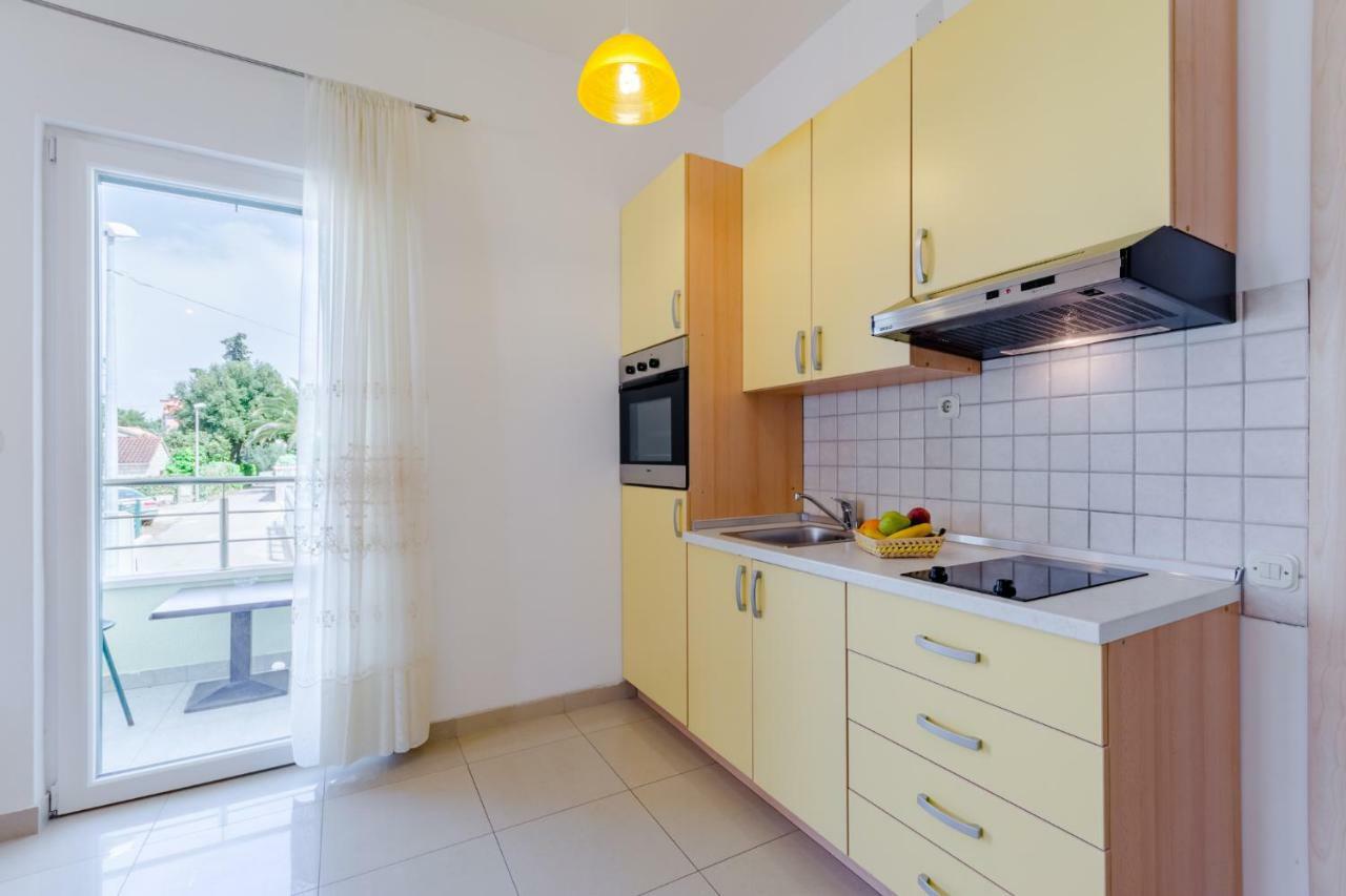 סופטאר Holiday House Barbara מראה חיצוני תמונה