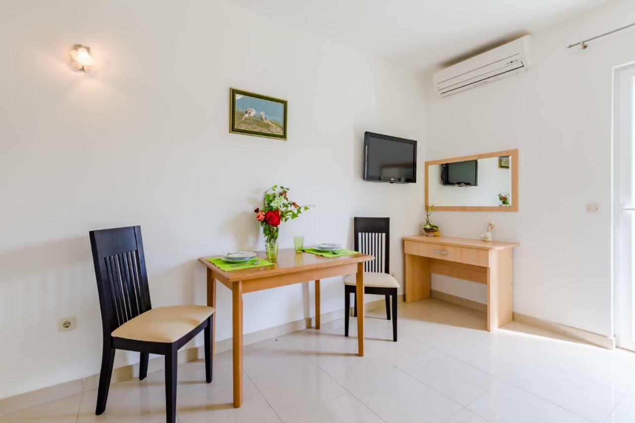 סופטאר Holiday House Barbara מראה חיצוני תמונה